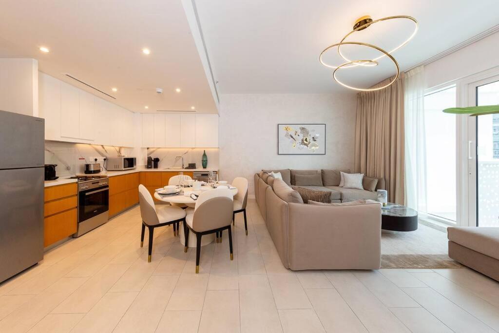 Luxury And Comfy 1br In Jbr Near The Appartement *